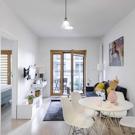 Luxury Apartment On Grzybowska Street Warschau Buitenkant foto